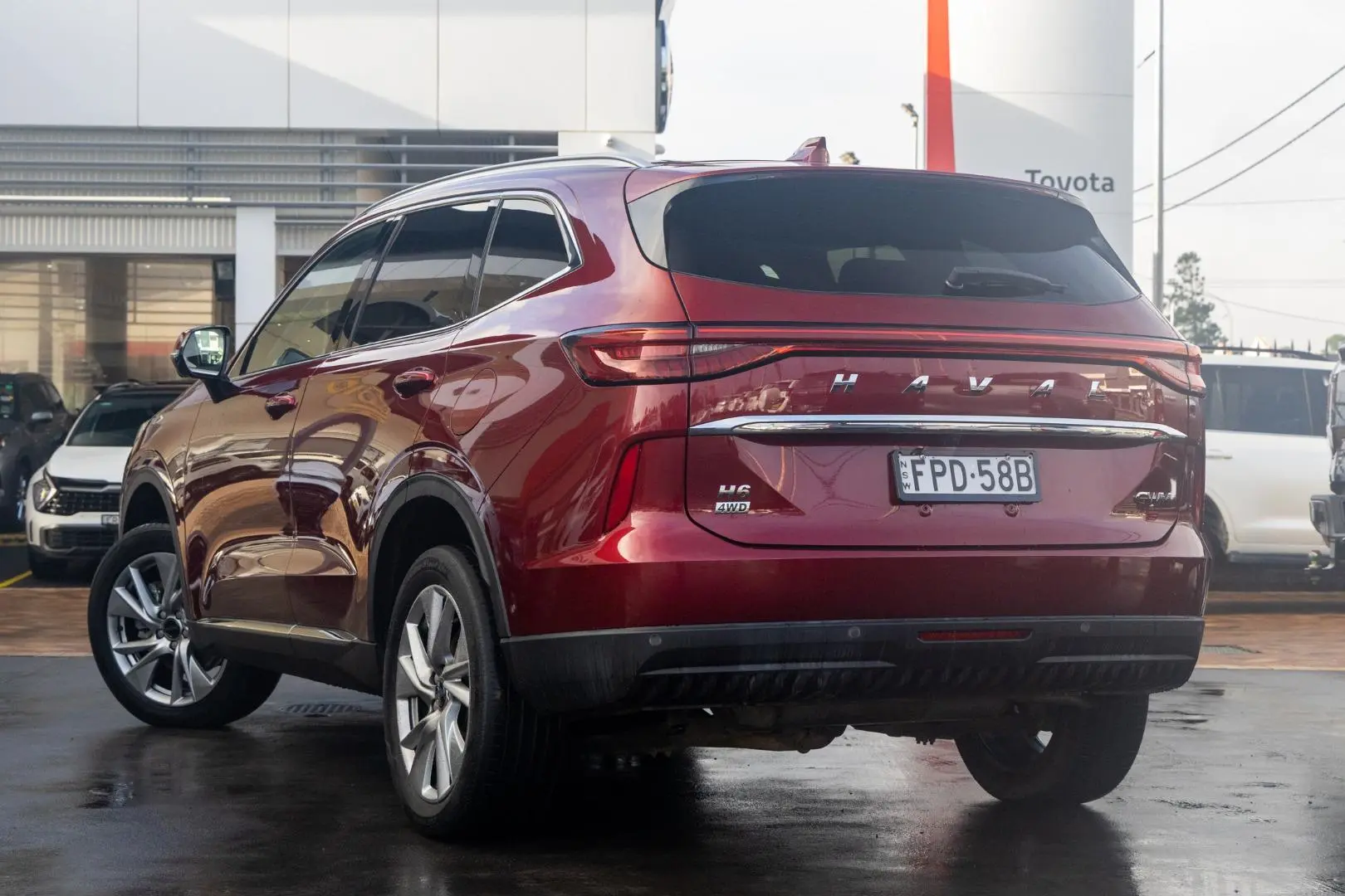 2021 Haval H6 Gallery Image 2
