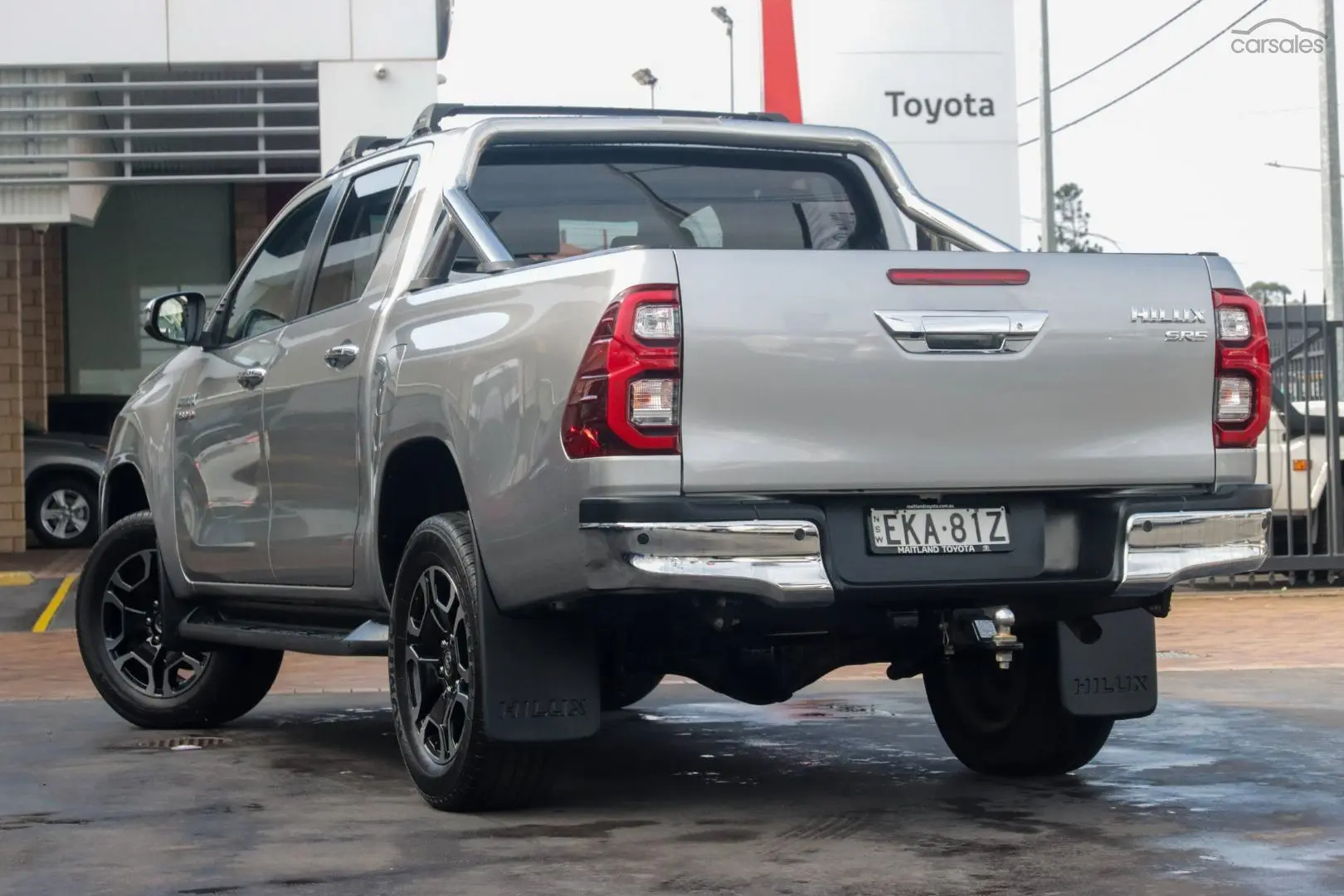 2020 Toyota Hilux Image 2