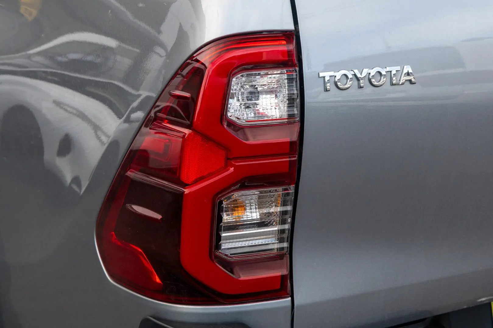 2023 Toyota Hilux Gallery Image 19