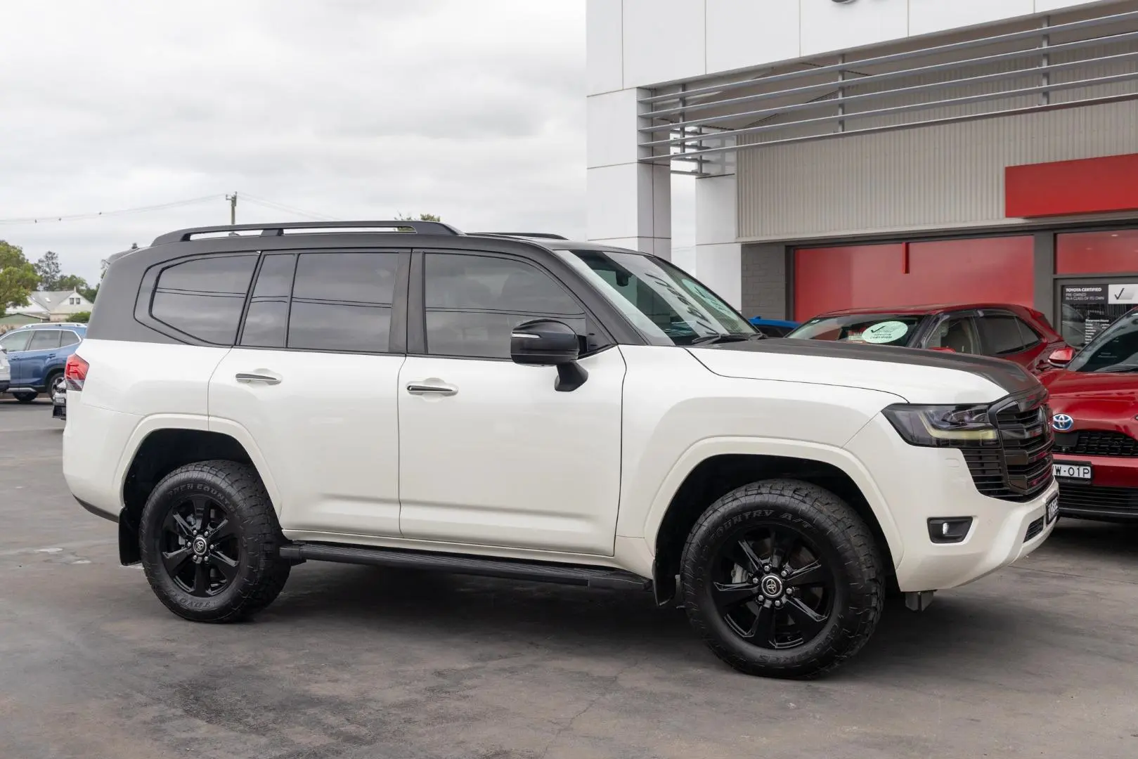 2021 Toyota Landcruiser Gallery Image 3