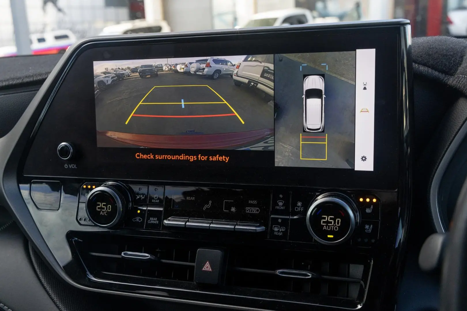 2022 Toyota Kluger Gallery Image 15