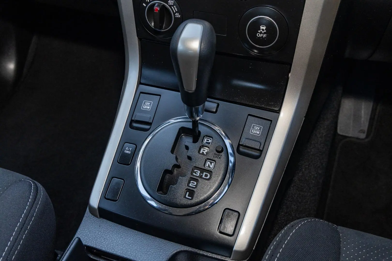 2018 Suzuki Grand Vitara Gallery Image 17