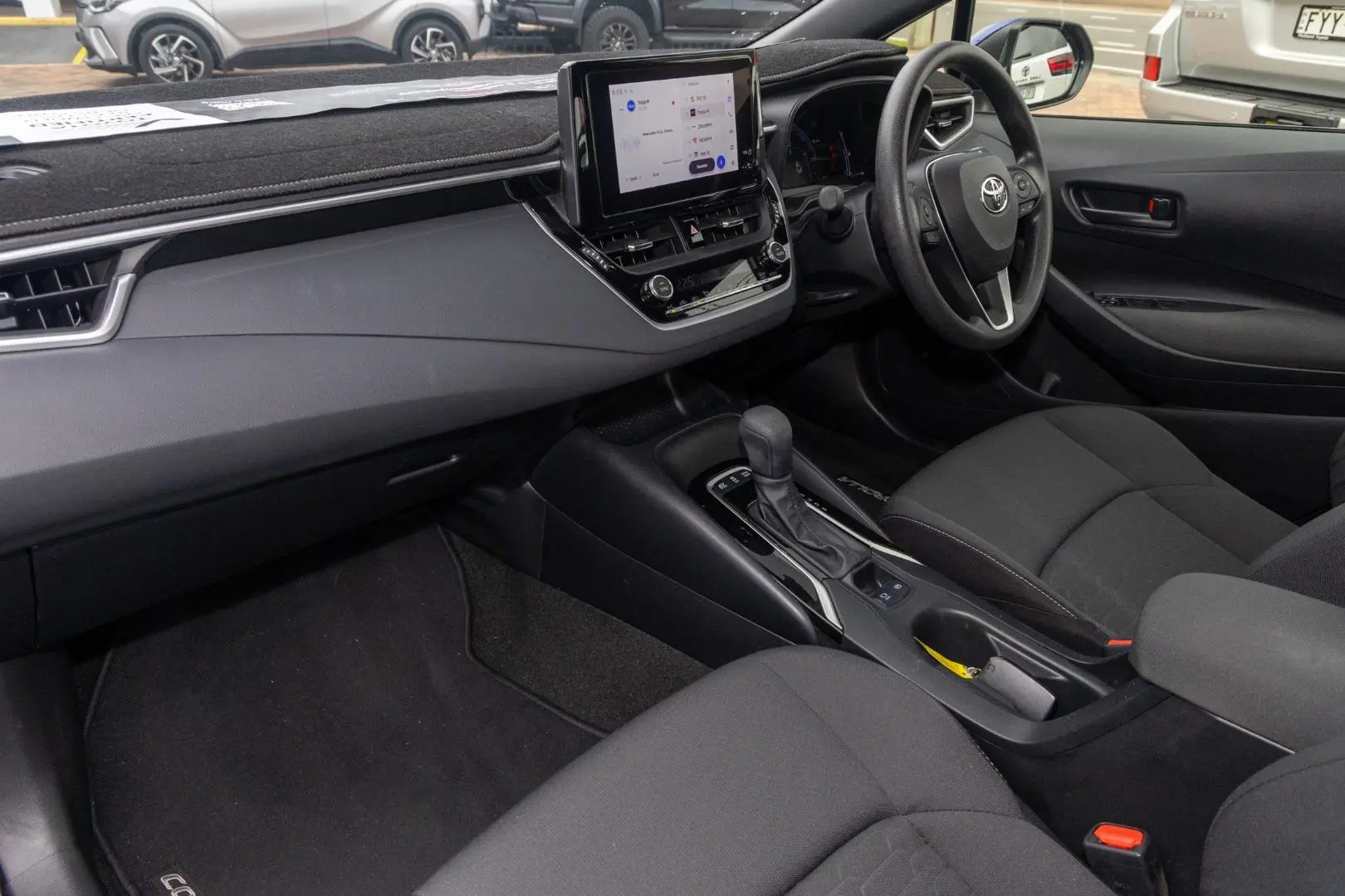 2025 Toyota Corolla Gallery Image 8