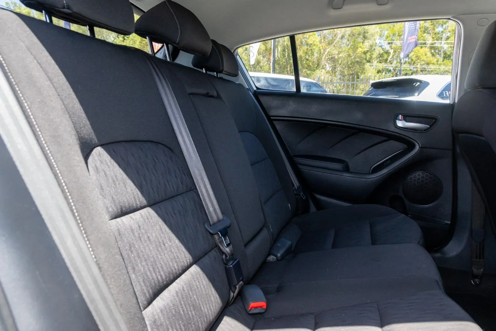 2015 Kia Cerato Gallery Image 9