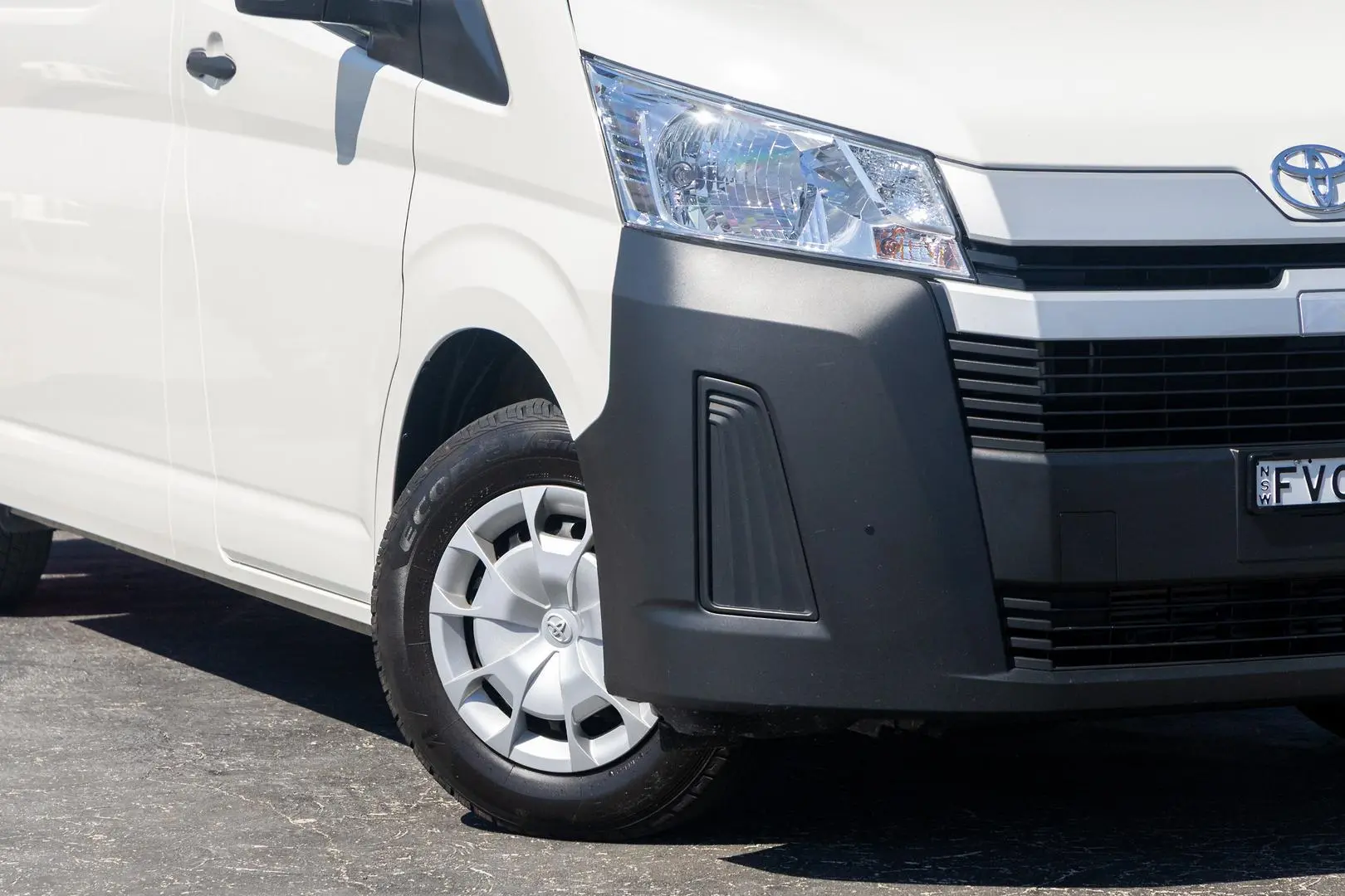 2024 Toyota Hiace Gallery Image 6