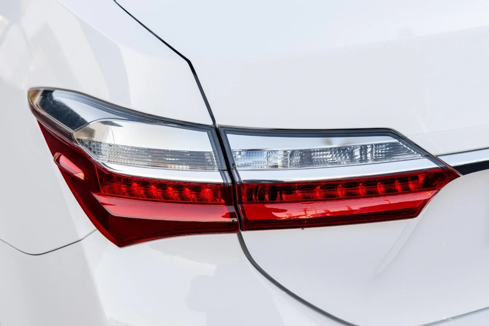 2018 Toyota Corolla Gallery Image 20