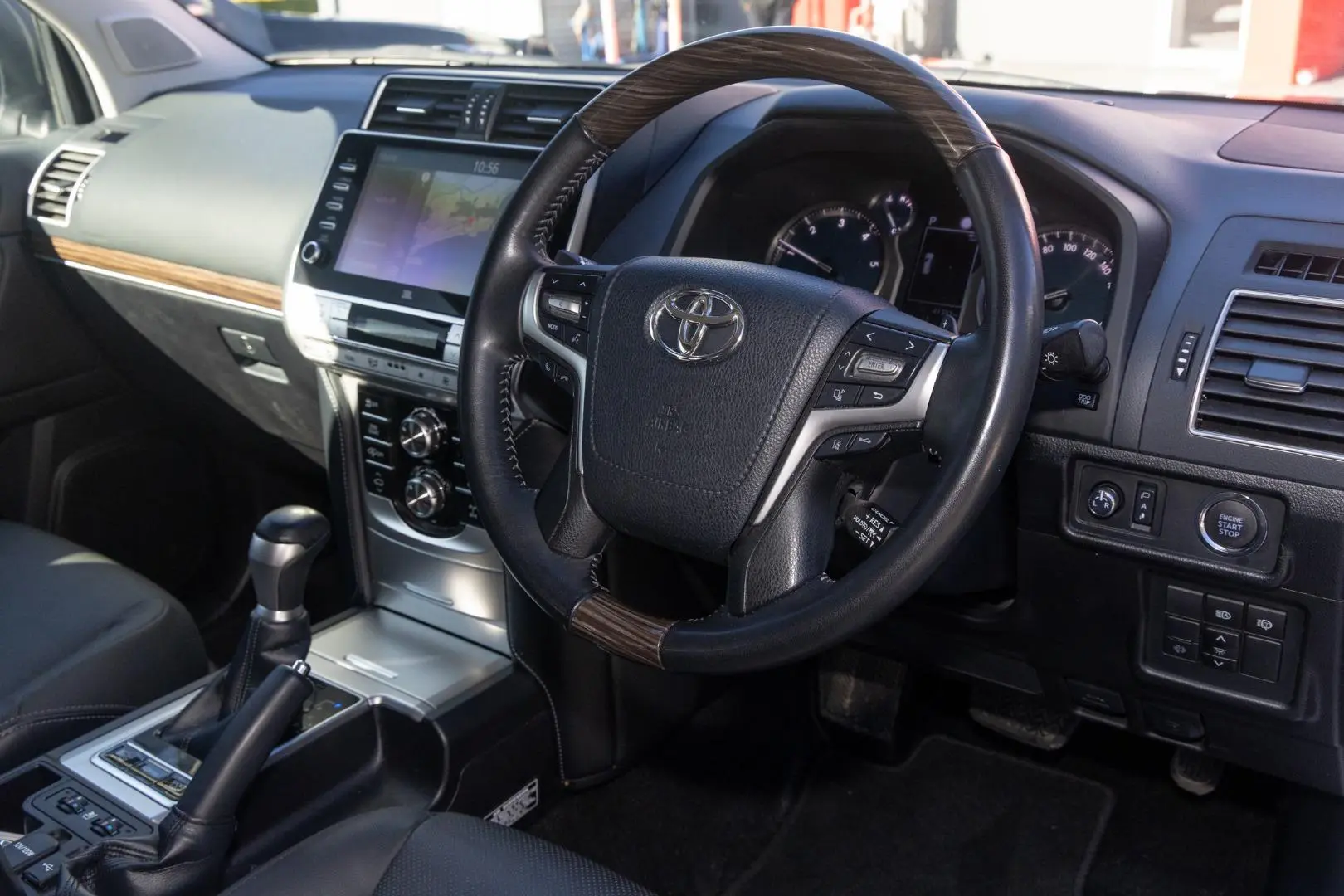 2023 Toyota Landcruiser Prado Gallery Image 7