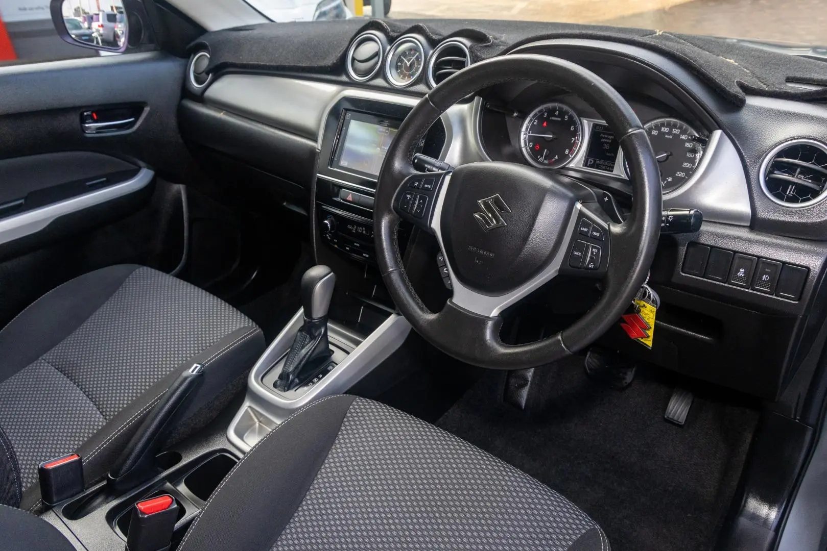 2018 Suzuki Vitara Gallery Image 7