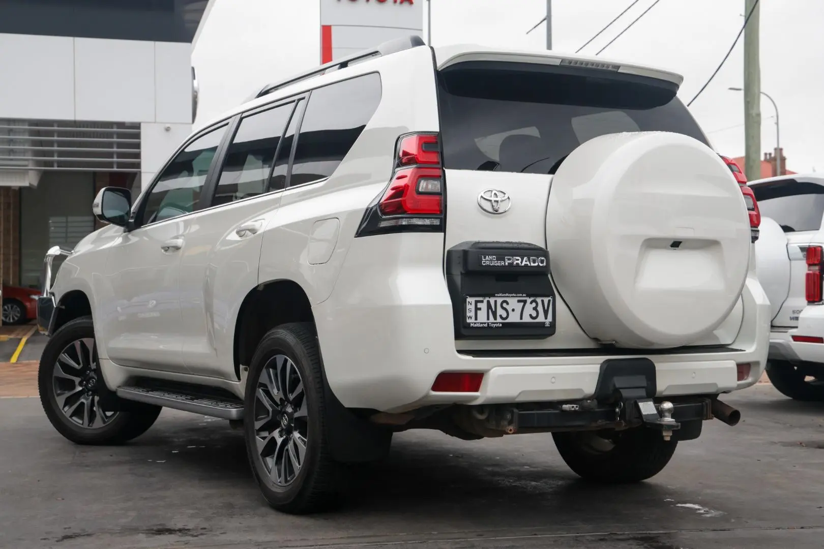 2022 Toyota Landcruiser Prado Gallery Image 2