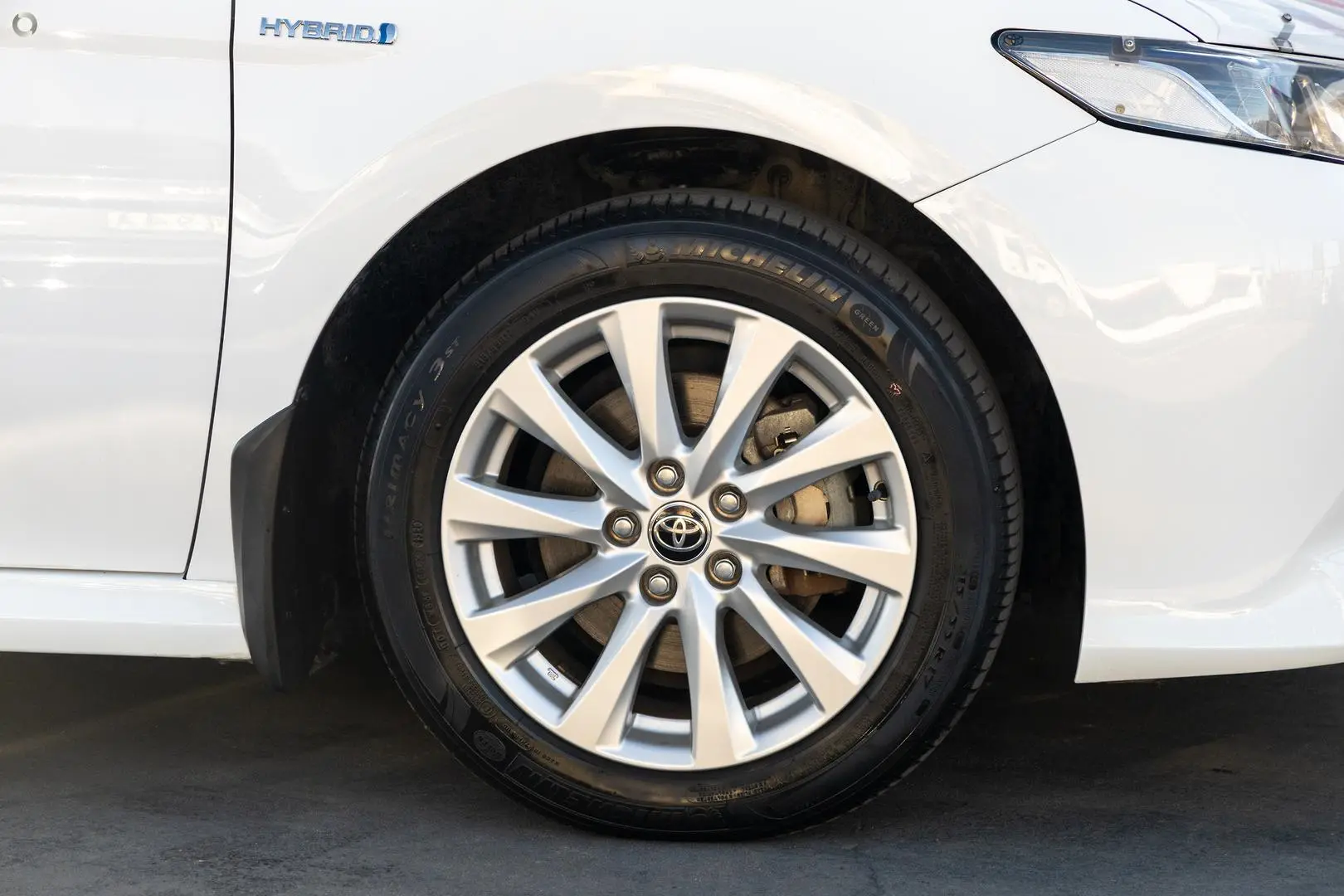 2020 Toyota Camry Gallery Image 20