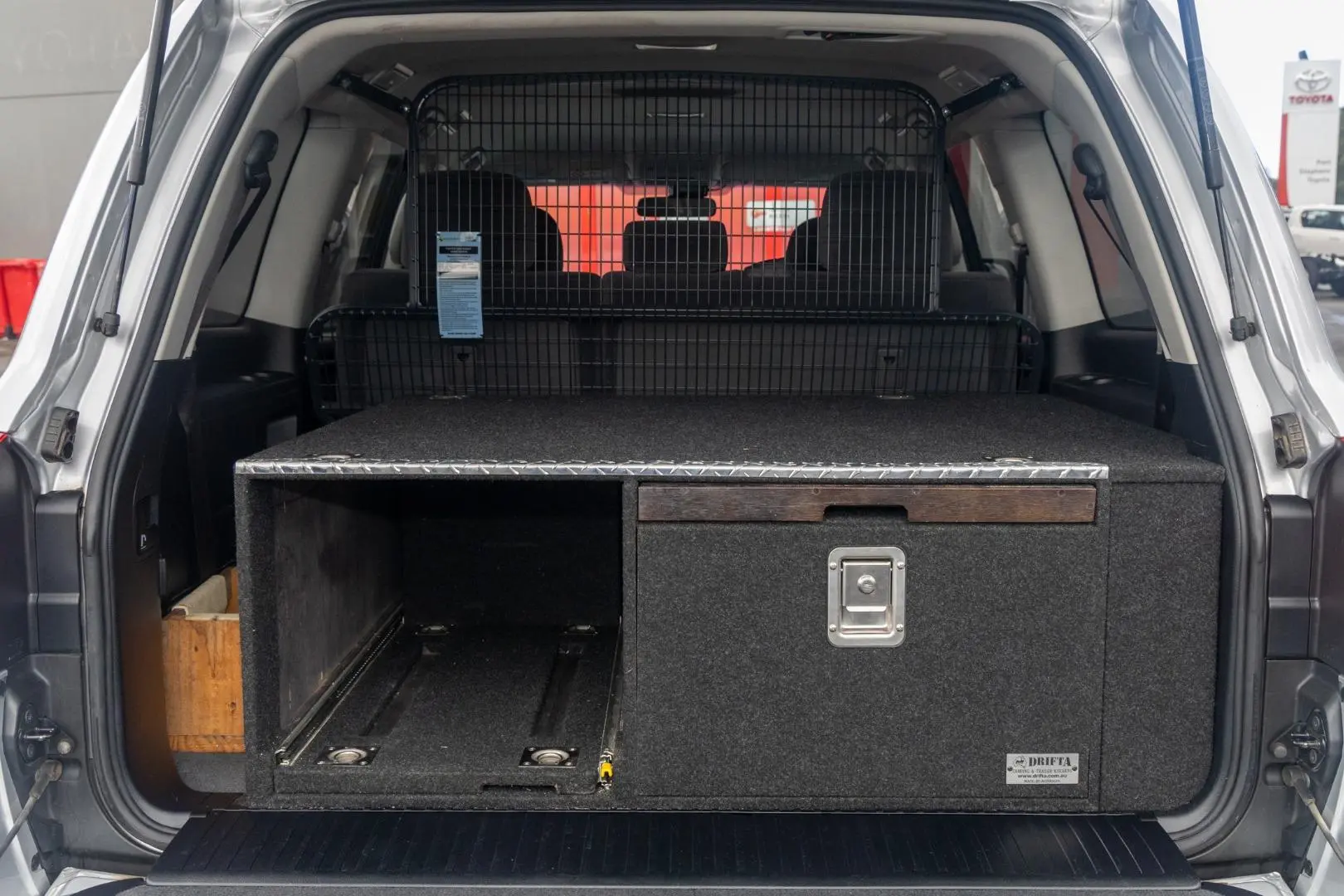 2018 Toyota Landcruiser Gallery Image 20