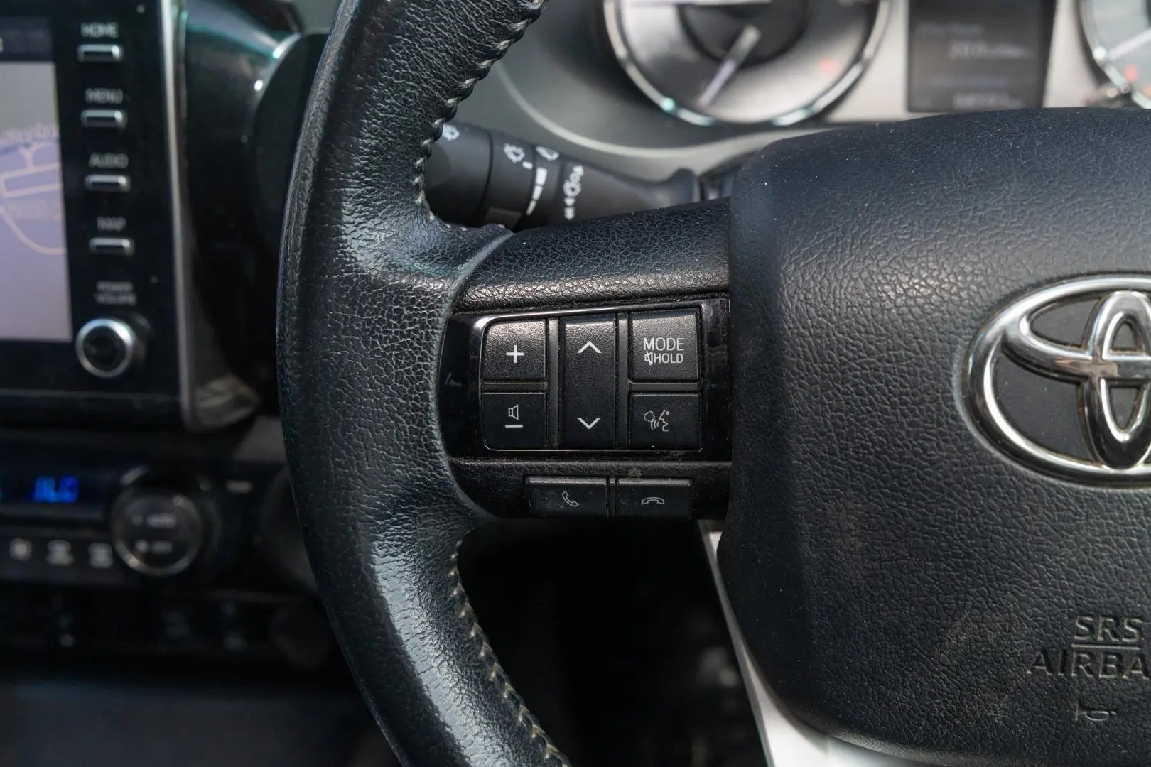 2023 Toyota Hilux Gallery Image 11