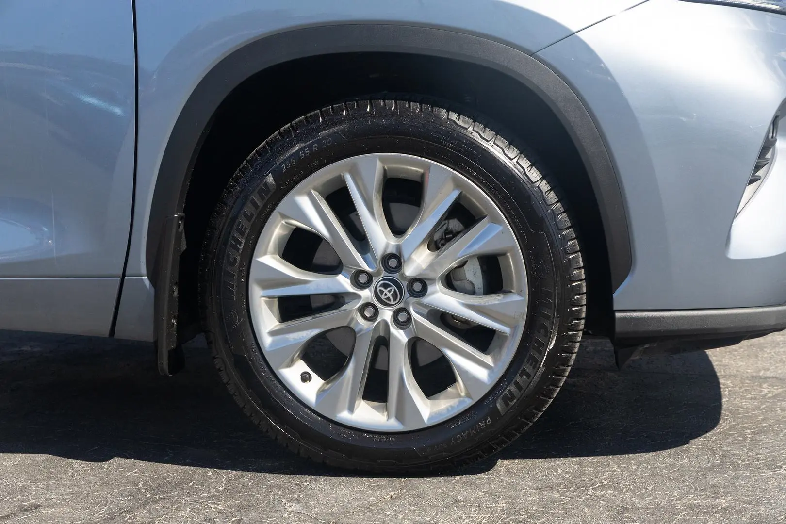 2022 Toyota Kluger Gallery Image 22