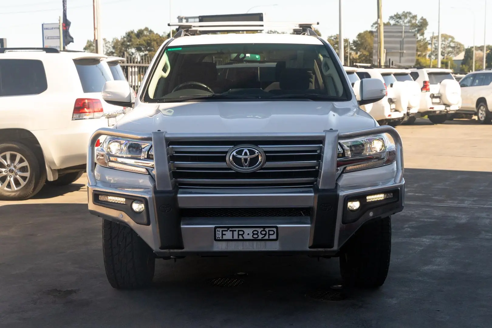 2019 Toyota Landcruiser Gallery Image 4