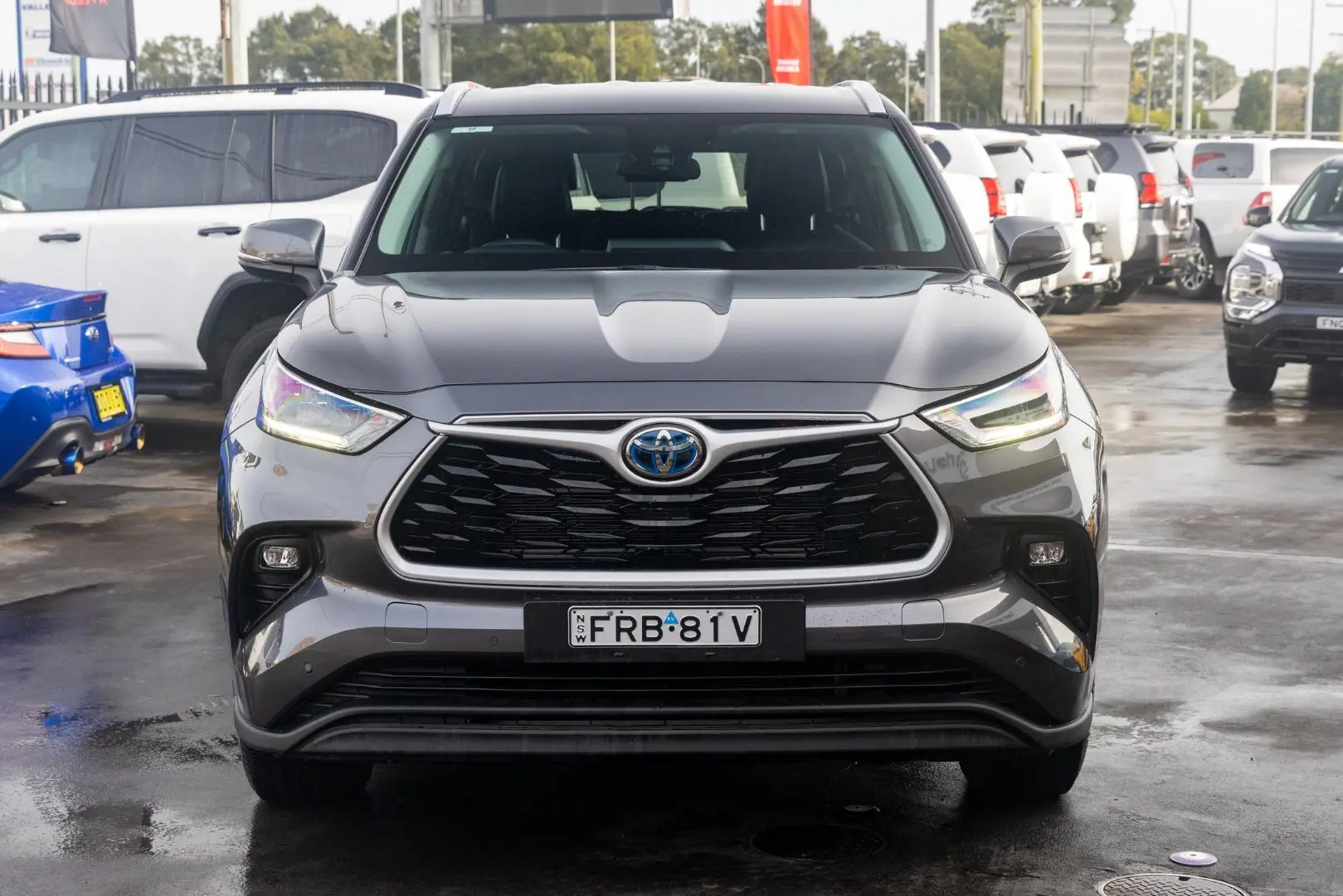 2021 Toyota Kluger Gallery Image 4