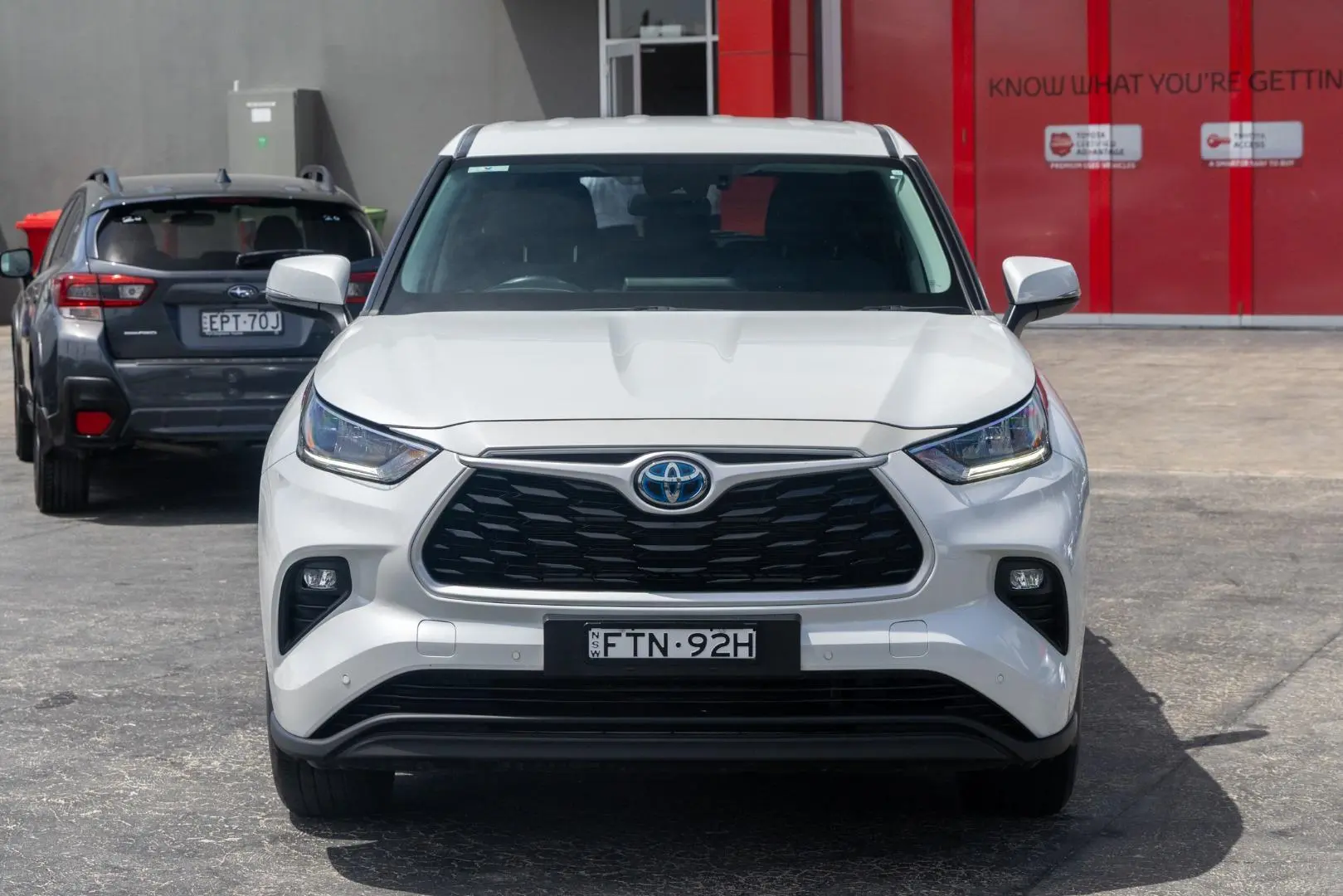 2023 Toyota Kluger Gallery Image 4