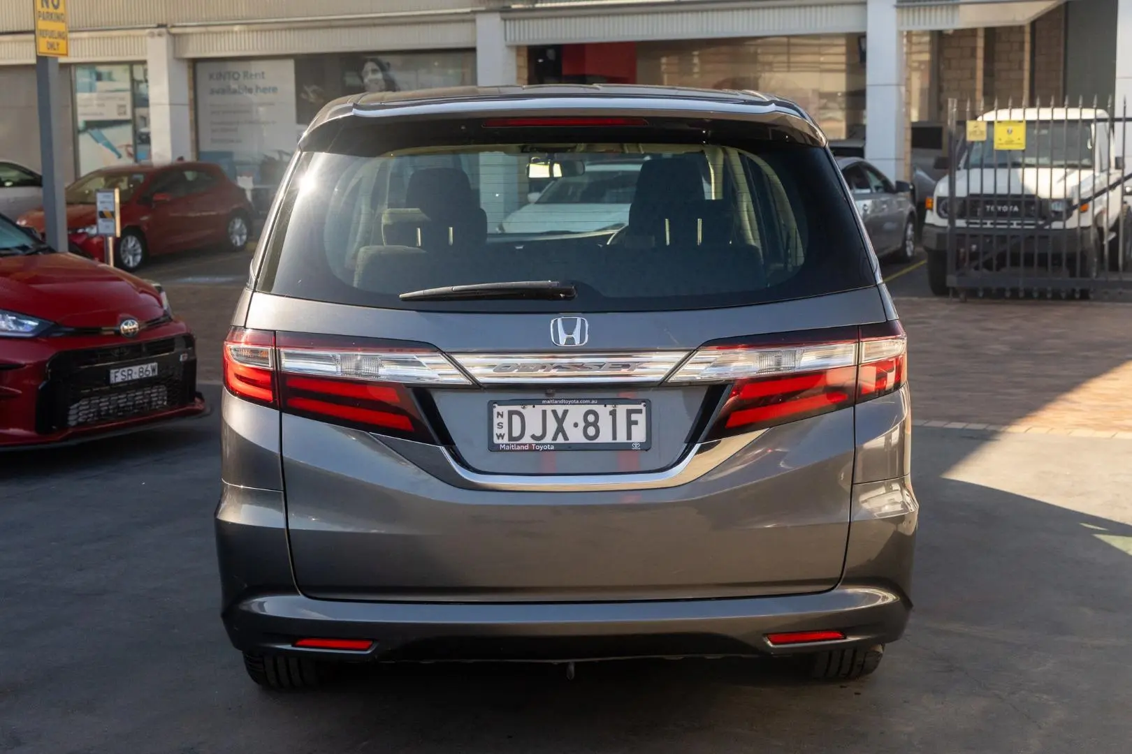 2016 Honda Odyssey Gallery Image 5
