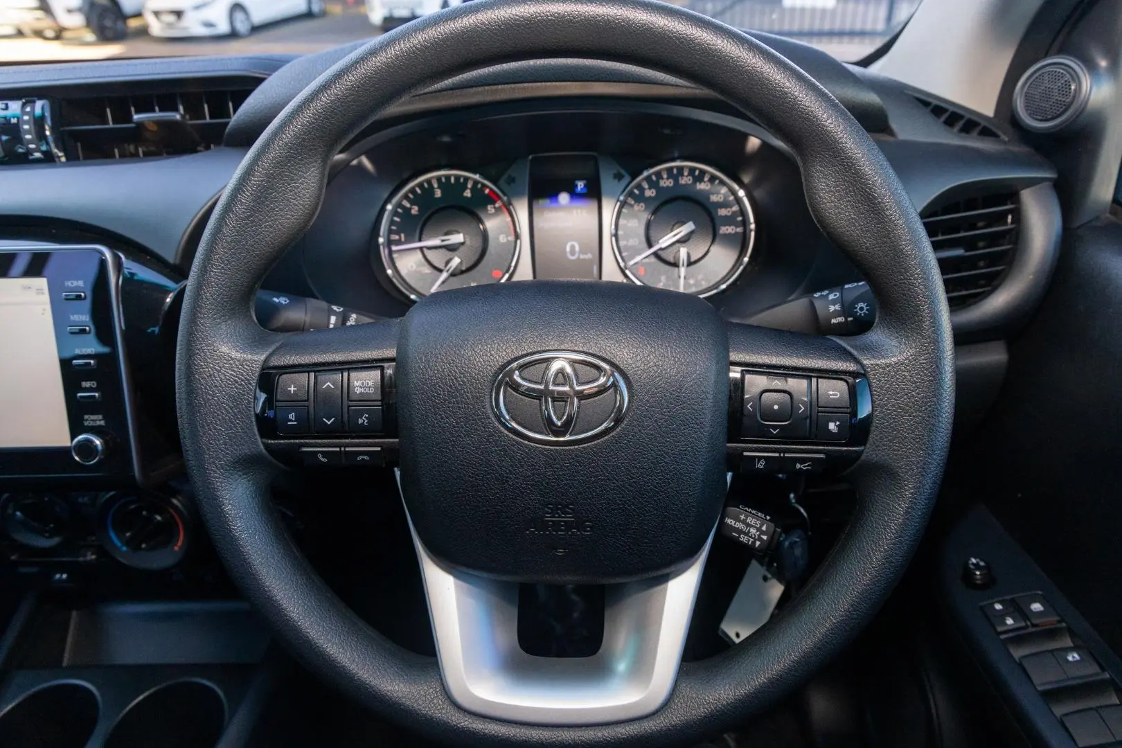2025 Toyota Hilux Gallery Image 10