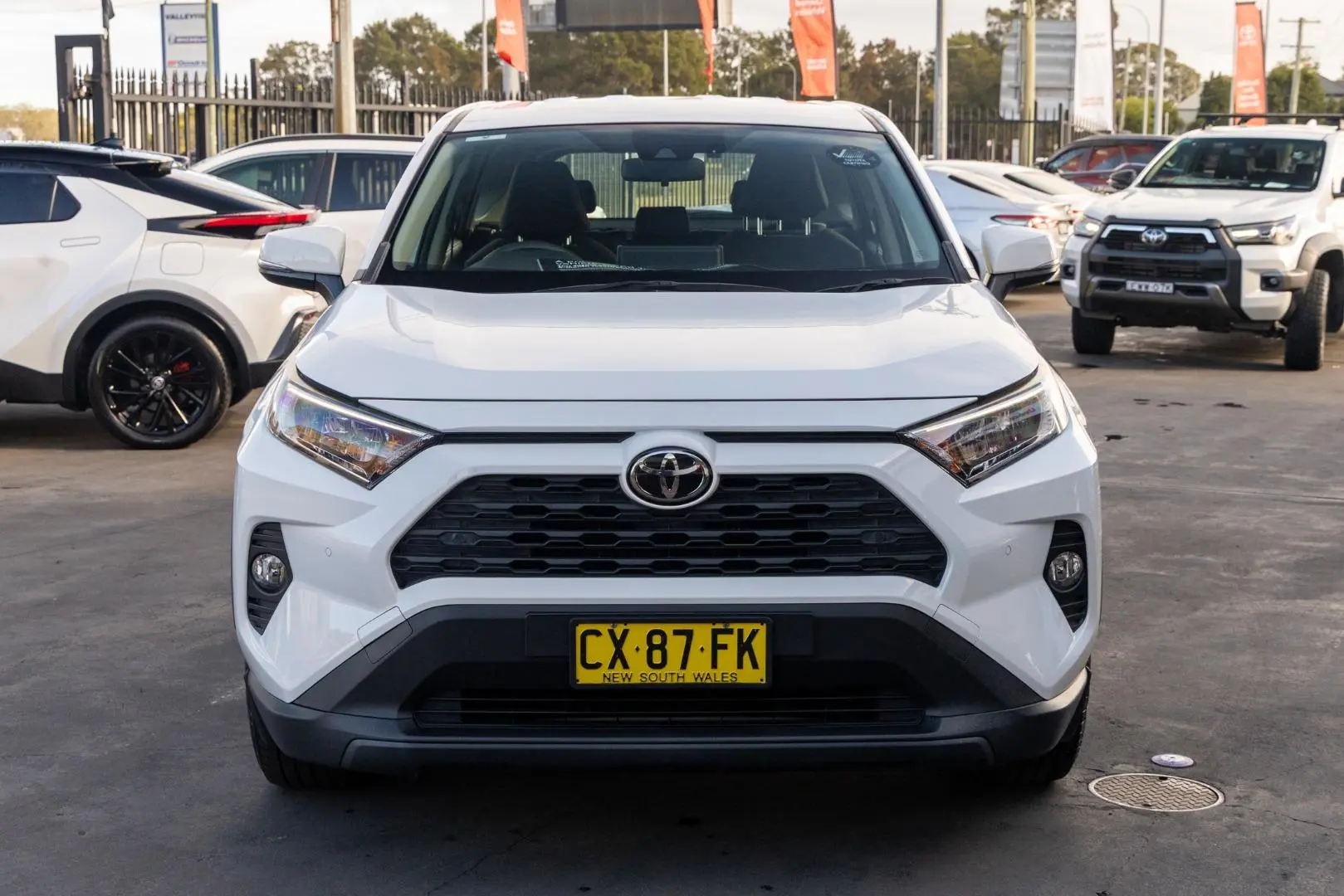 2020 Toyota RAV4 Gallery Image 4