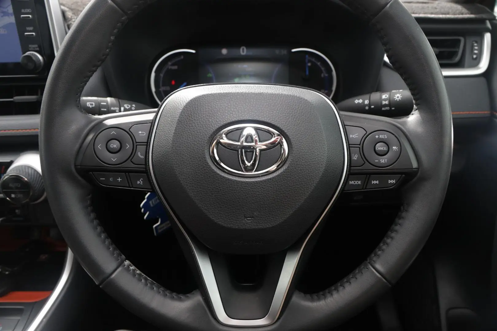 2022 Toyota Rav4 Gallery Image 10