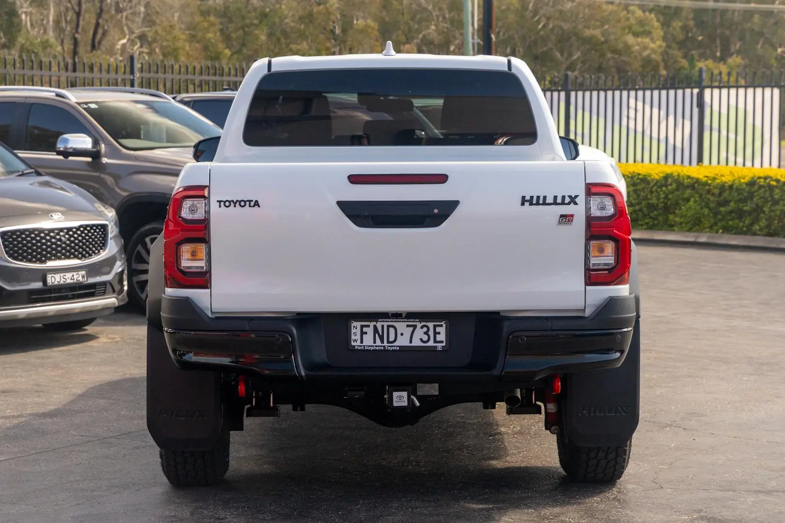 2024 Toyota Hilux Gallery Image 5