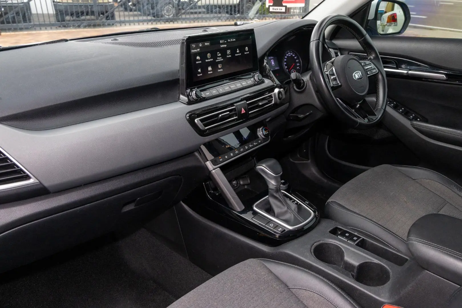 2019 Kia Seltos Gallery Image 8