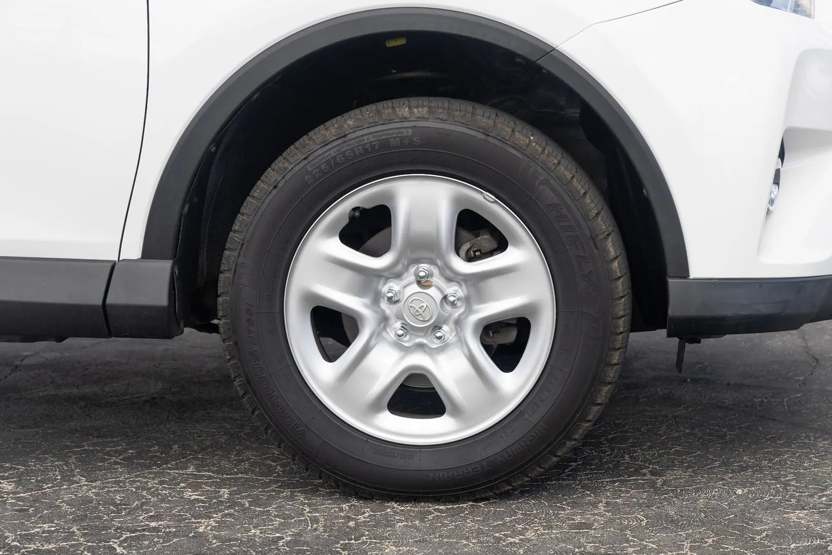 2018 Toyota RAV4 Gallery Image 22