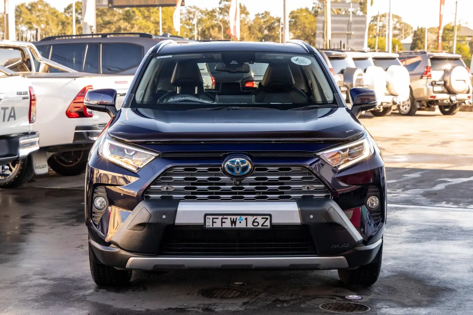2021 Toyota RAV4 Gallery Image 4