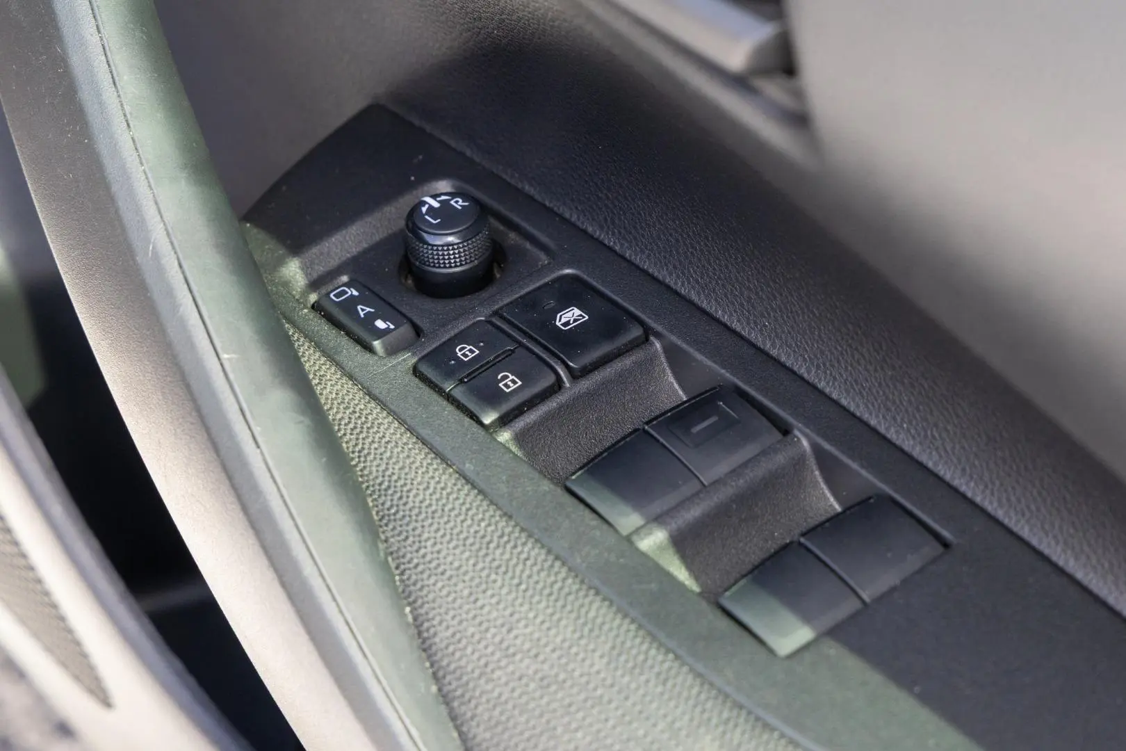 2023 Toyota Corolla Gallery Image 18