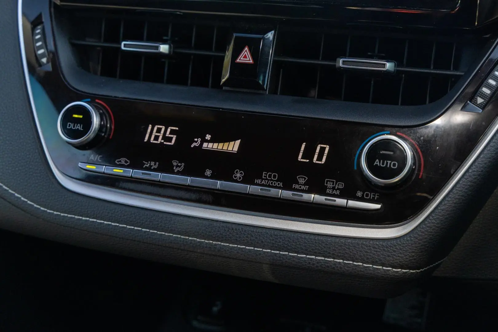2019 Toyota Corolla Gallery Image 16