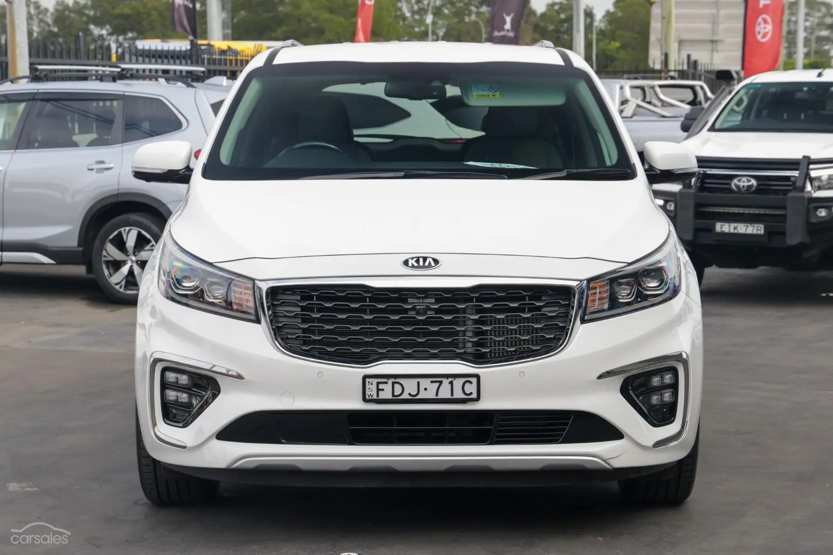 2019 Kia Carnival Image 4