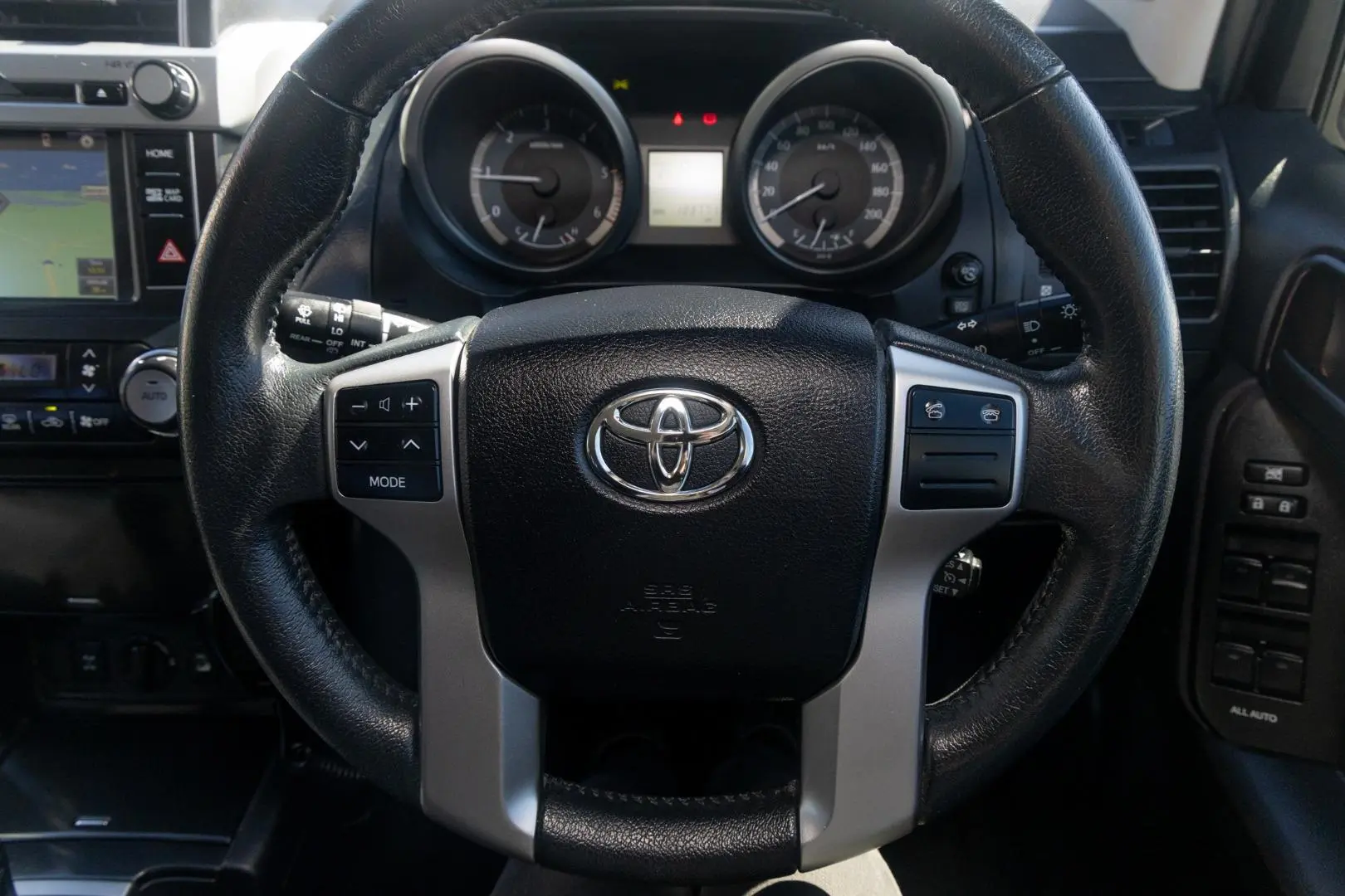 2017 Toyota Landcruiser Prado Gallery Image 10