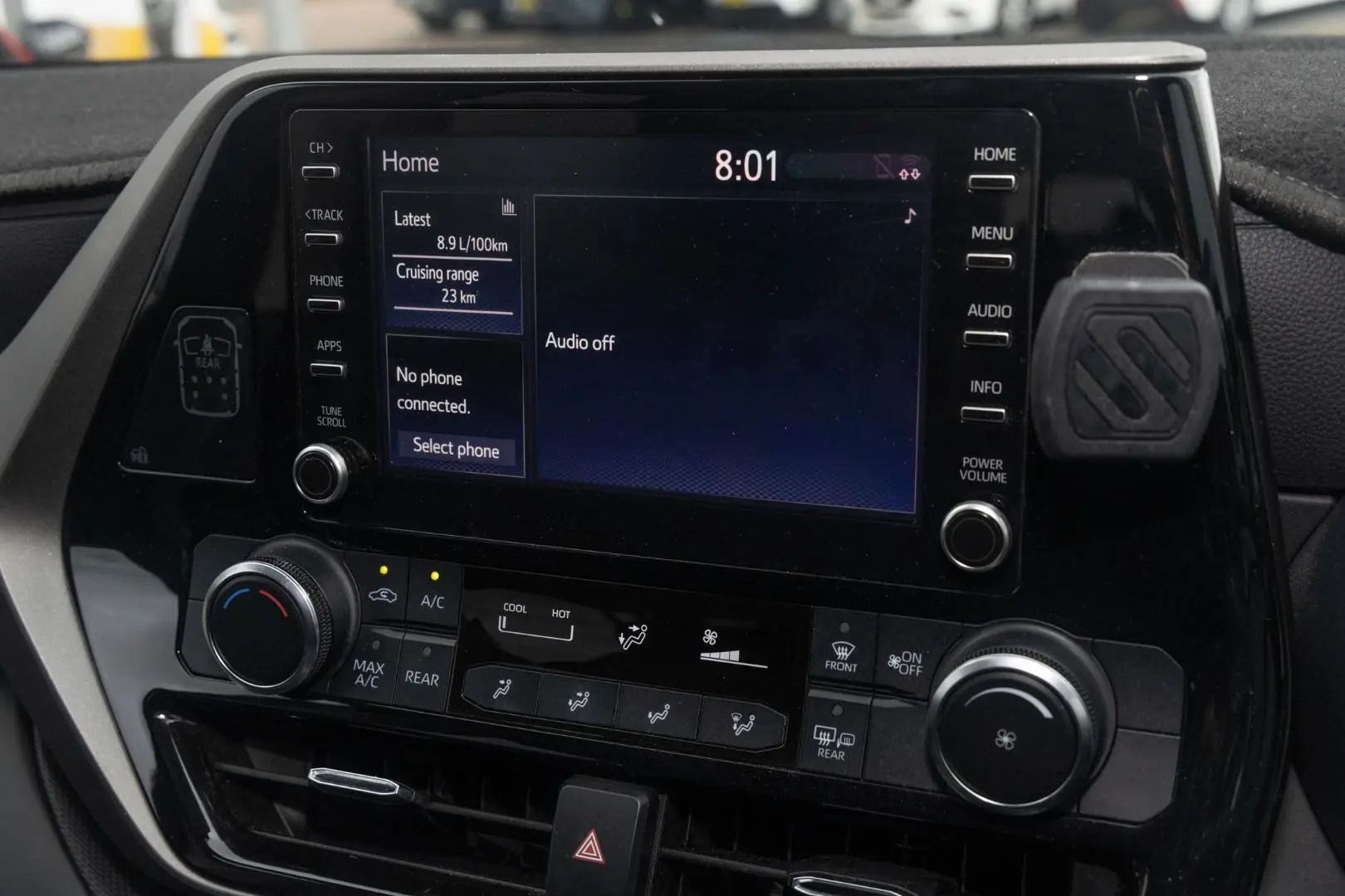 2022 Toyota Kluger Gallery Image 14