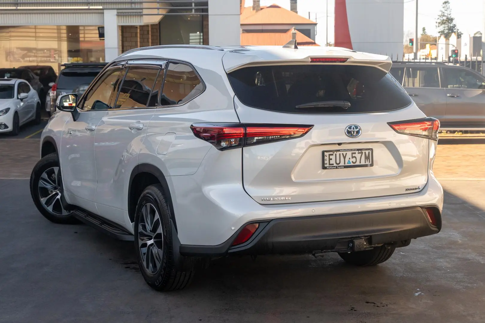 2022 Toyota Kluger Gallery Image 2