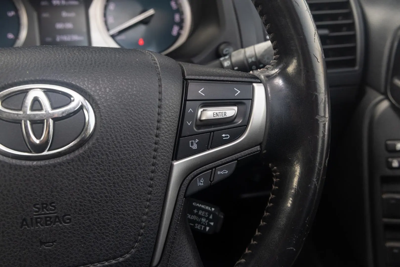2019 Toyota Landcruiser Prado Gallery Image 12
