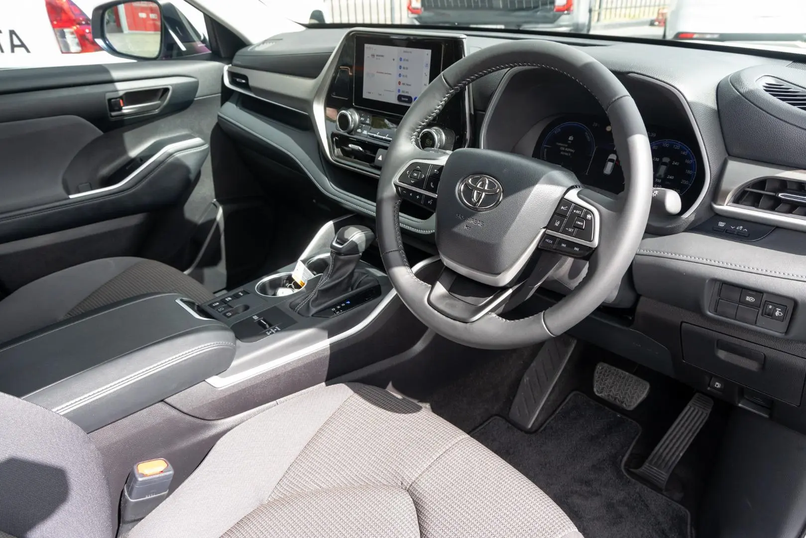 2025 Toyota Kluger Gallery Image 7