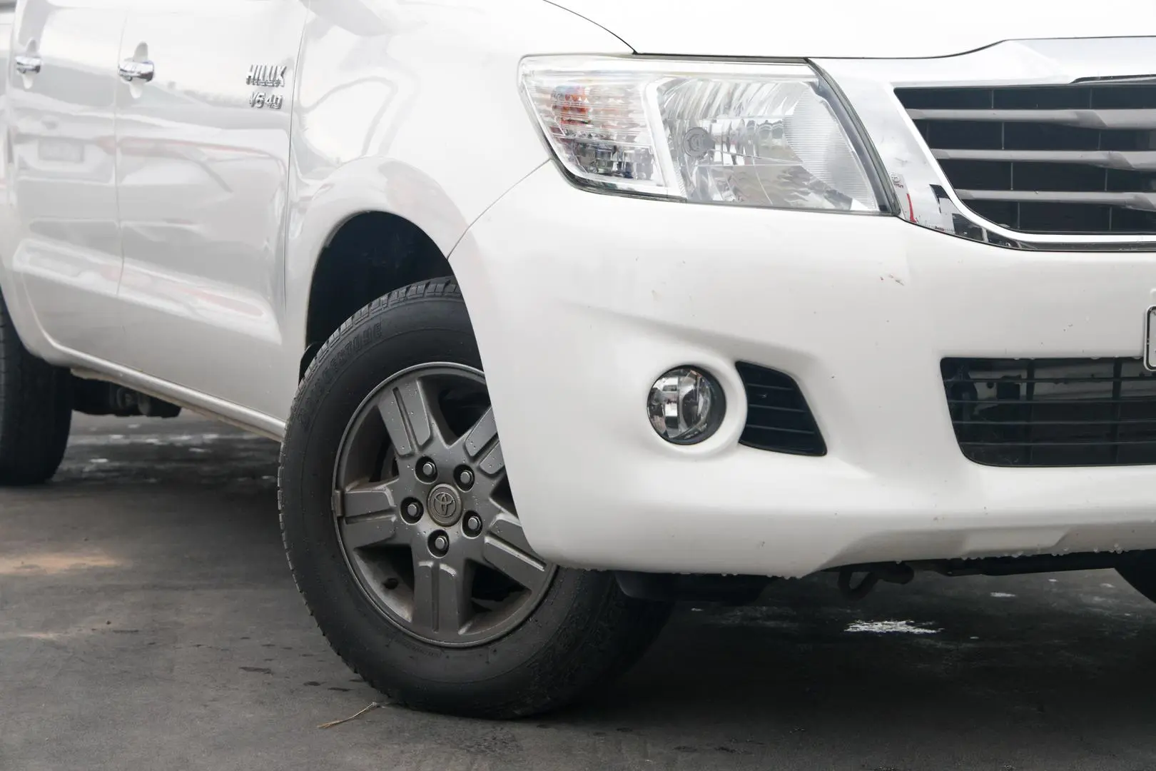 2014 Toyota Hilux Gallery Image 6