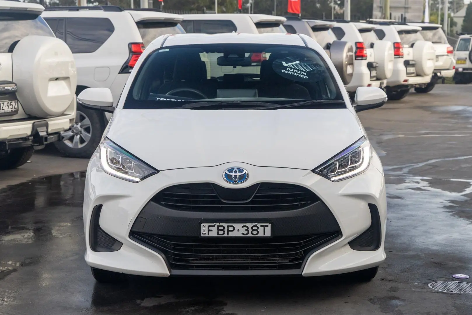 2023 Toyota Yaris Gallery Image 4