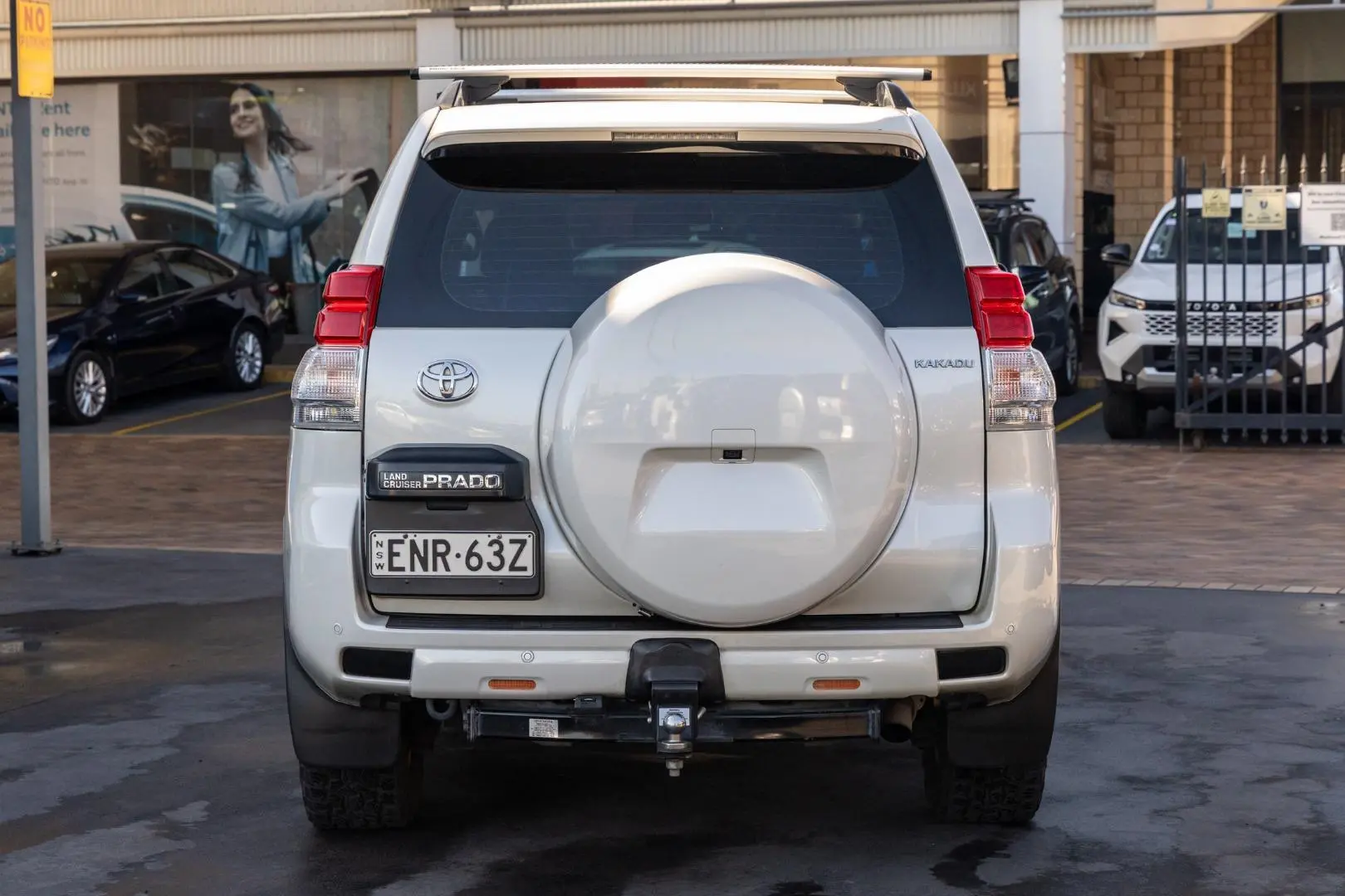 2011 Toyota Landcruiser Prado Gallery Image 5