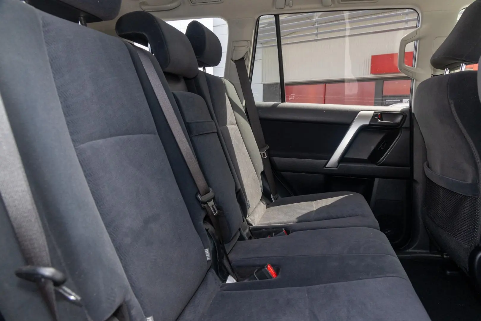 2022 Toyota Landcruiser Prado Gallery Image 9