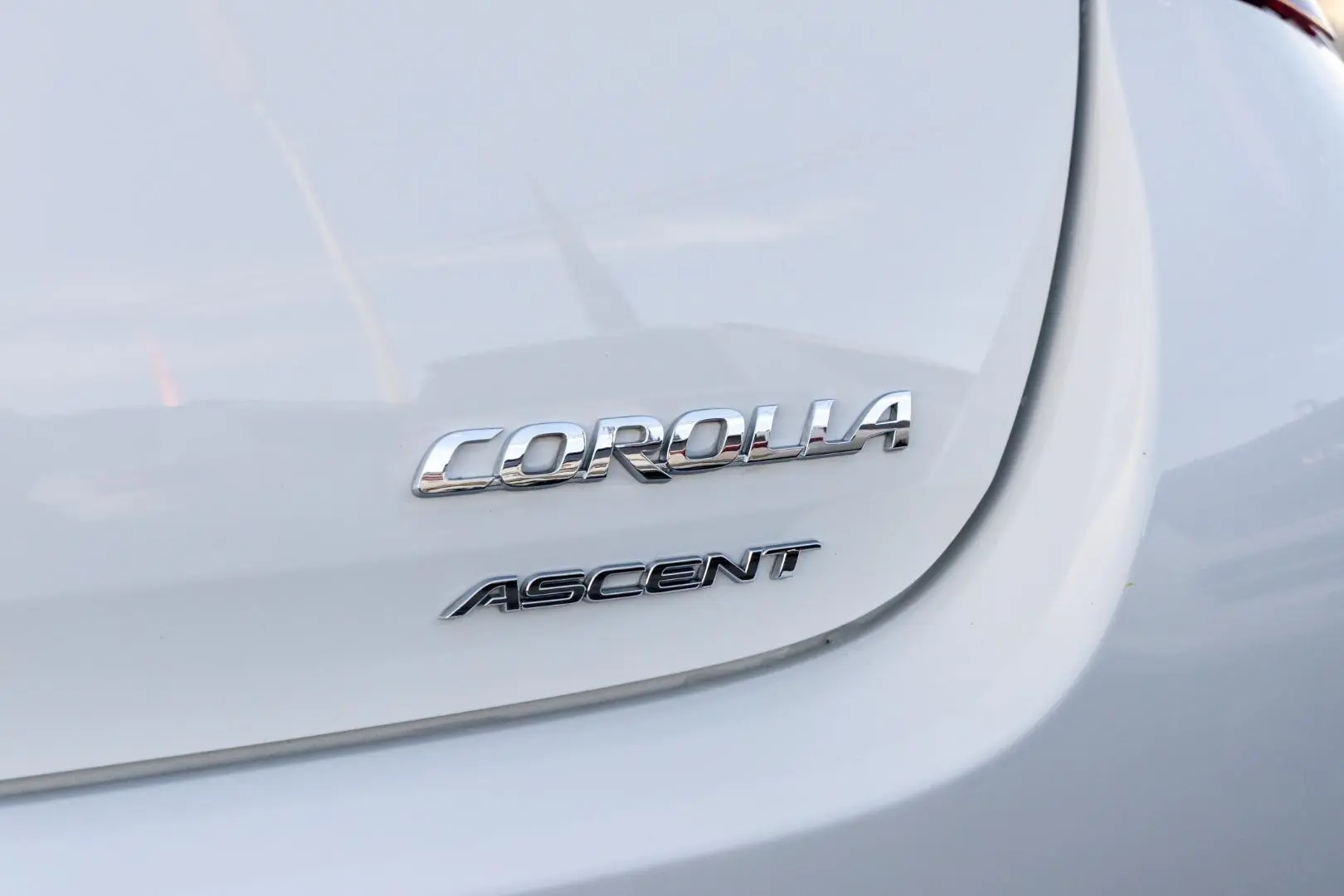 2014 Toyota Corolla Gallery Image 21