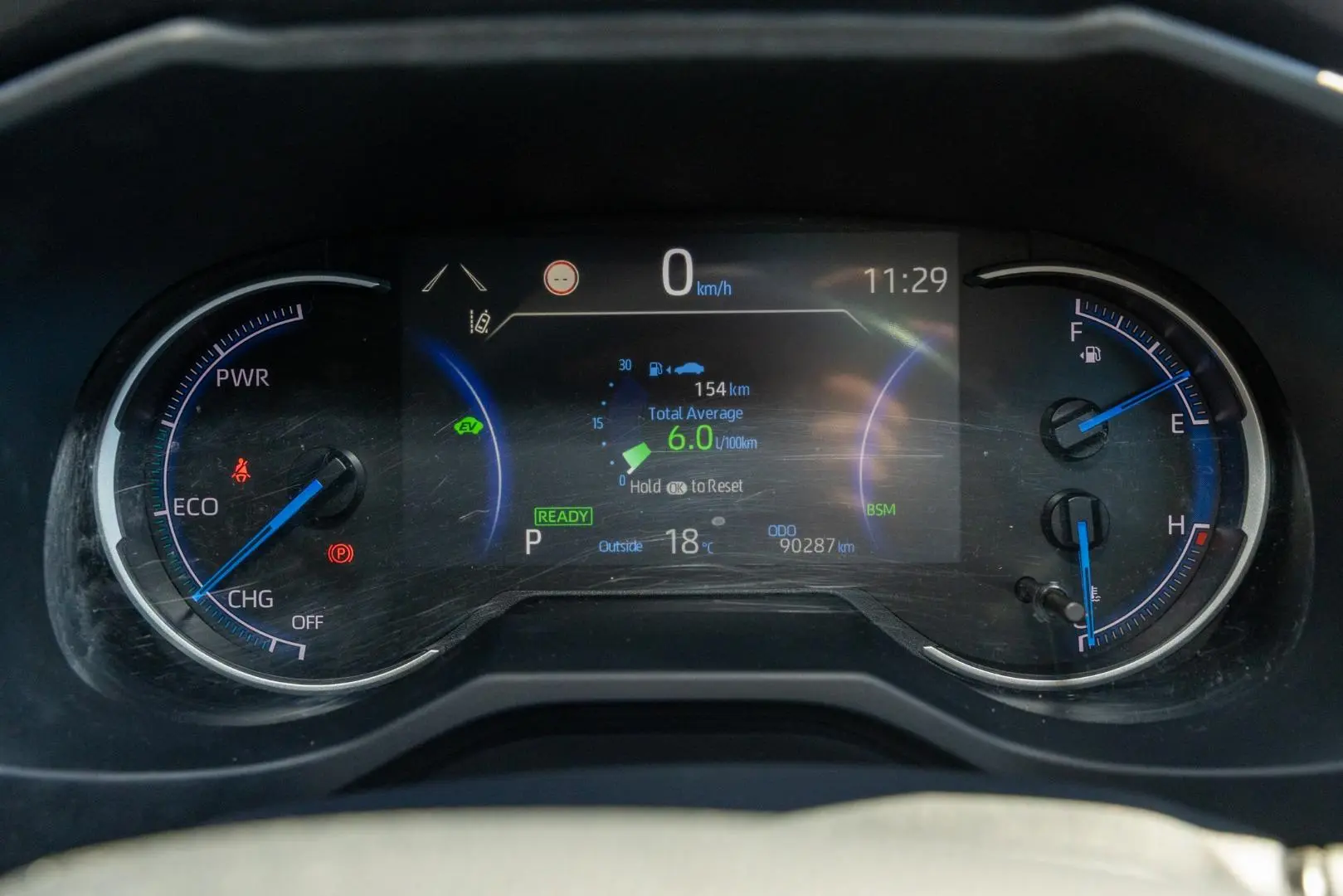 2022 Toyota RAV4 Gallery Image 13