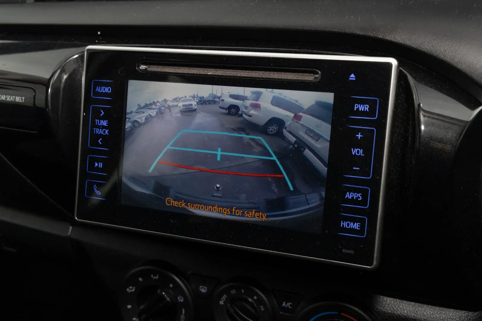 2018 Toyota Hilux Gallery Image 15