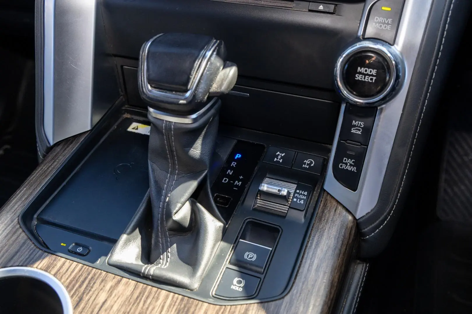 2022 Toyota Landcruiser Gallery Image 17