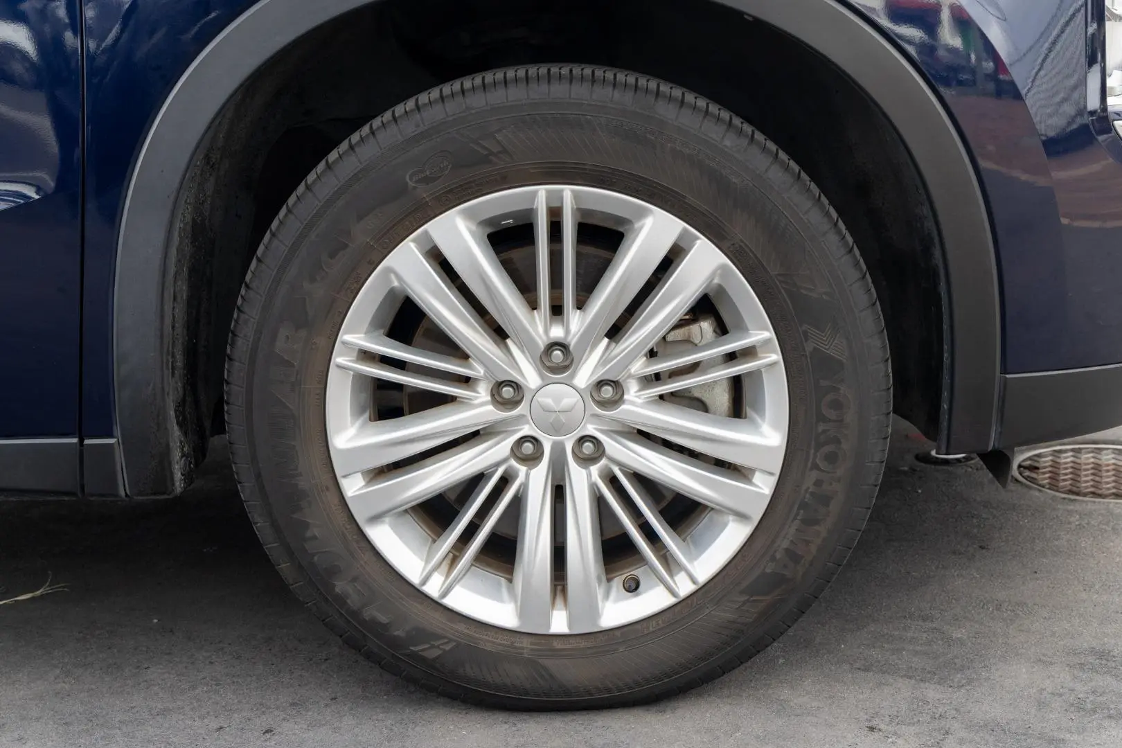 2023 Mitsubishi Outlander Gallery Image 22