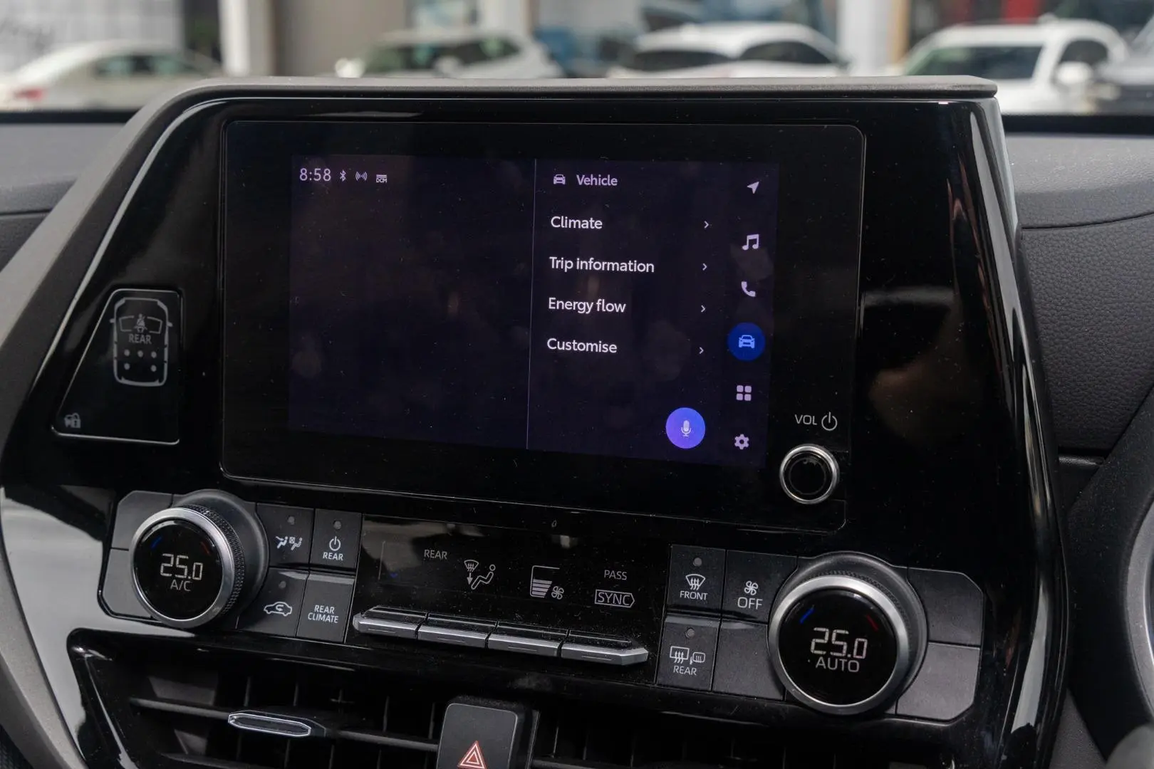 2023 Toyota Kluger Gallery Image 14