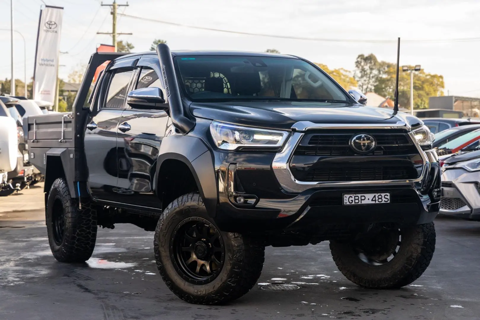 2022 Toyota Hilux Gallery Image 1