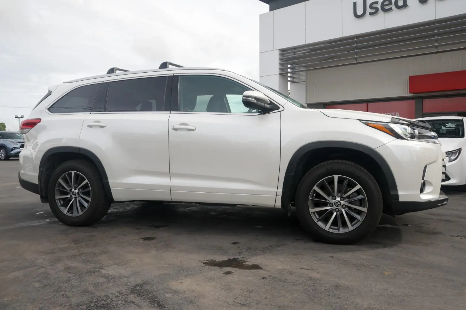 2019 Toyota Kluger Gallery Image 3