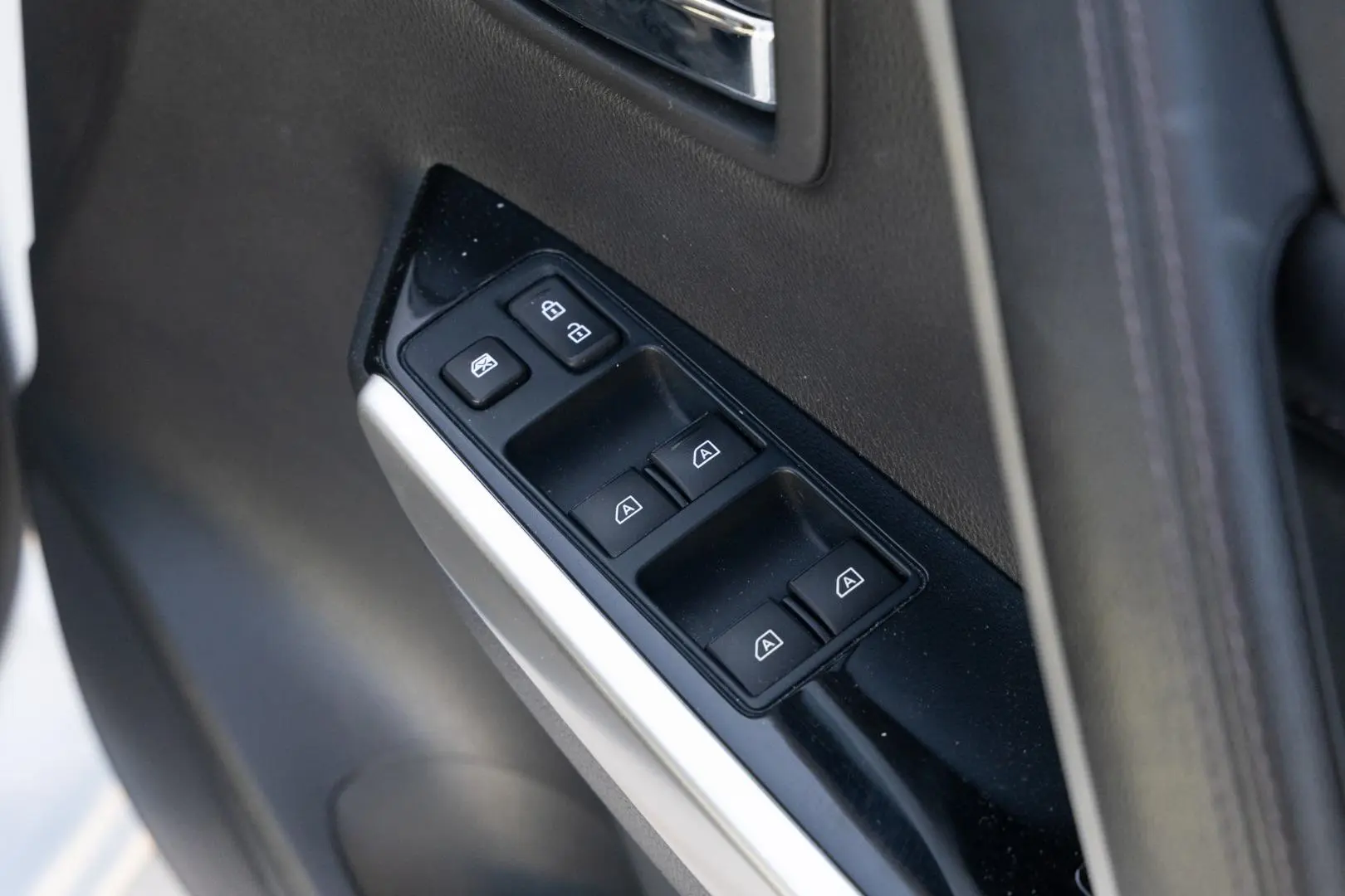 2022 Mitsubishi Pajero Sport Gallery Image 19