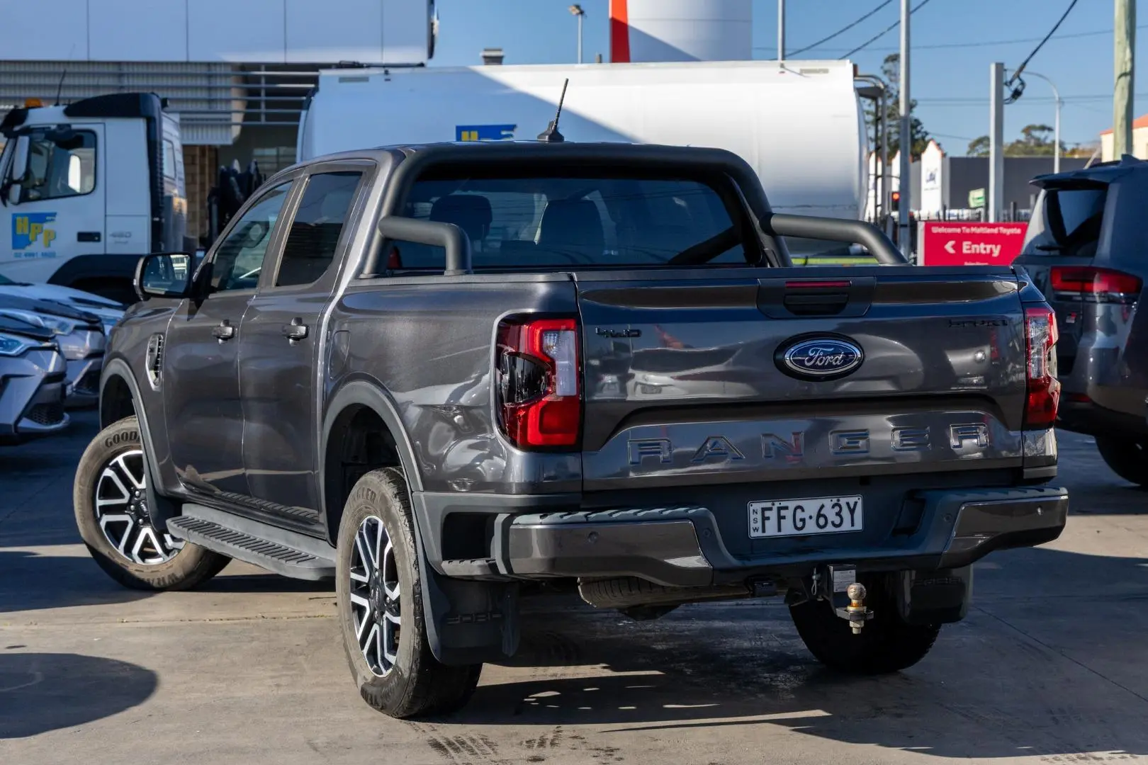 2024 Ford Ranger Gallery Image 2